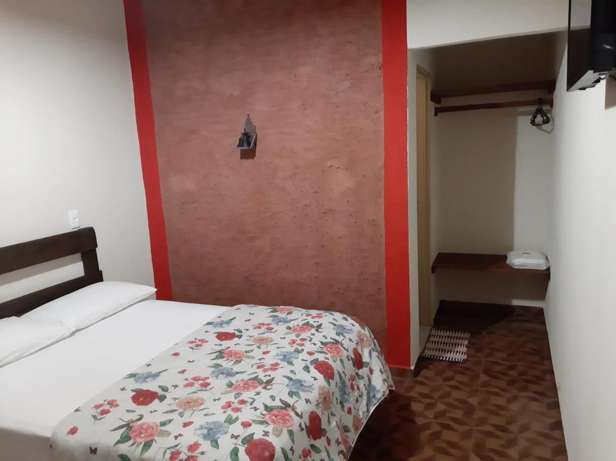 Camping Das Aguas Pirenopolis Exterior photo